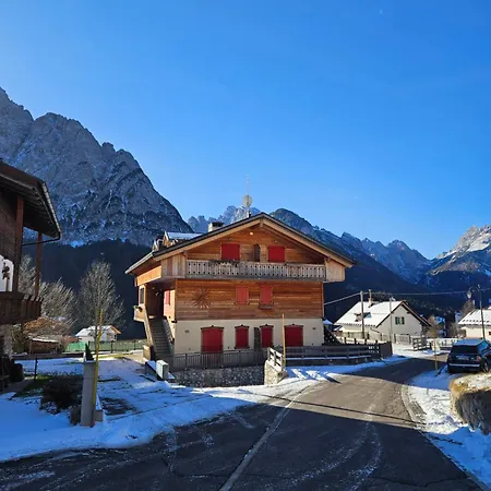 Dolomiti Borgo Ecche